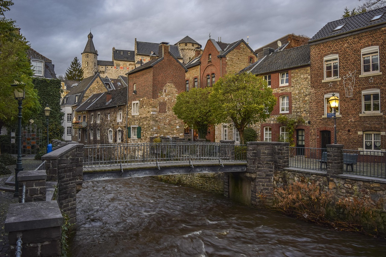 Webdesign Stolberg – Stadtansicht mit Altstadt