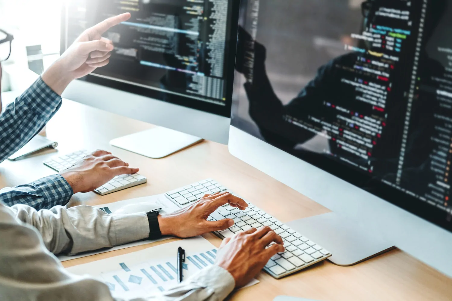 Webentwickler bei der Arbeit in Würselen